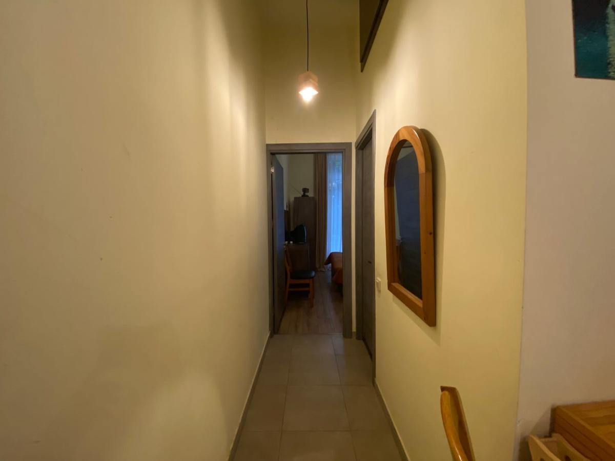 Nice Loft On Uznadze Street Tbiliszi Kültér fotó